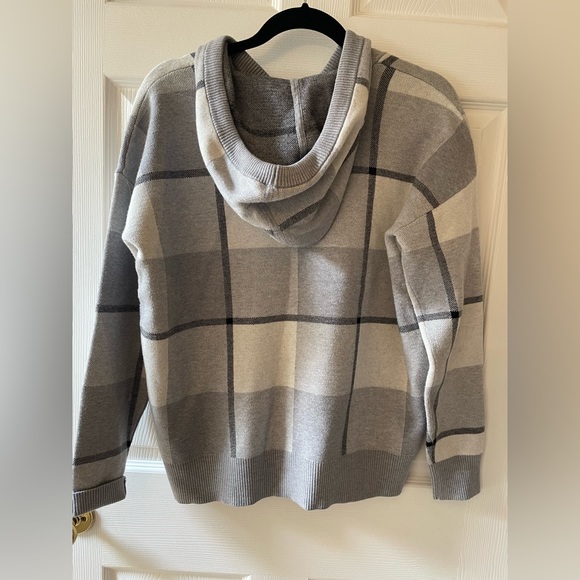 Rachel Roy Hoodie Knit Sweater Plaid Gray Soft Cozy Size Medium - Picture 3 of 5
